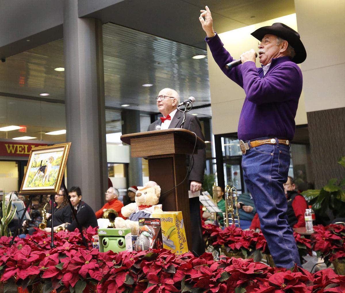 2015 Little Yellow Dog Auction