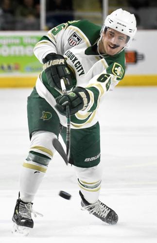 Hockey Fargo Force at Sioux City Musketeers