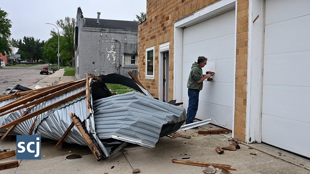 Tornado confirmed near Beresford, S.D.; Spink under tornado warning