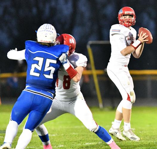 West Lyon vs West Sioux football