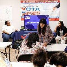 Florida's election laws take aim at voter registration groups - Vimarsana News