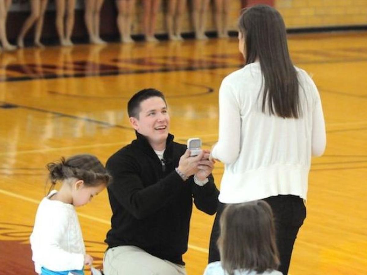 Gallagher She Says Yes At Center Court Columnists Tim Gallagher Siouxcityjournal Com Gallagher She Says Yes At Center Court Columnists Tim Gallagher Siouxcityjournal Com