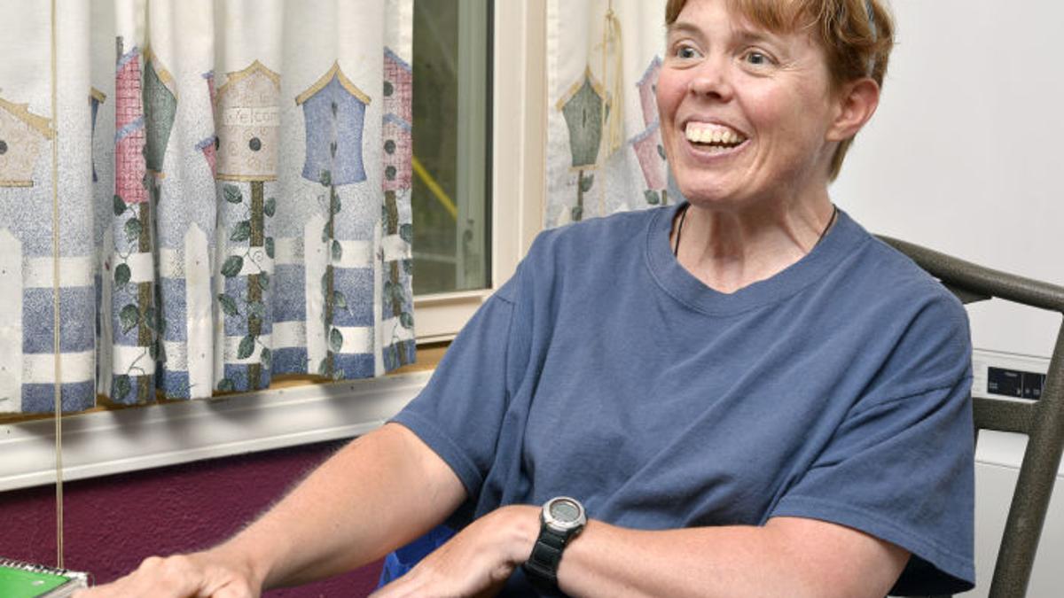 Sioux City Woman Survives Traumatic Brain Injury Earns Graduate Degree Local Lifestyles Siouxcityjournal Com