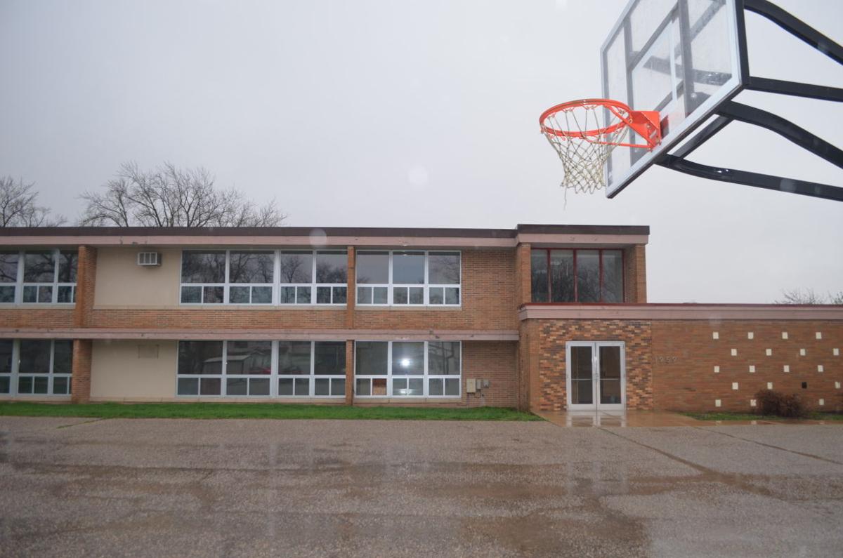 GALLAGHER Final bell tolls for Ocheyedan school Columnists Tim