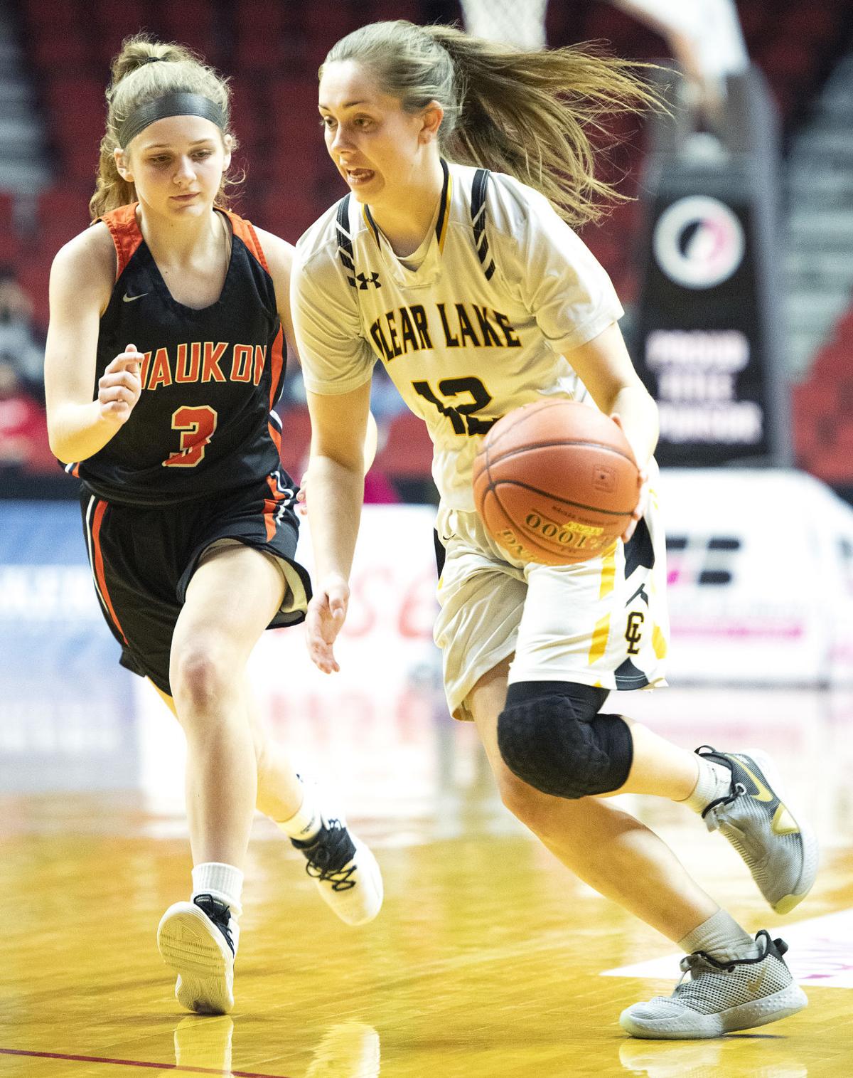 Clear Lake vs Waukon girls state basketball