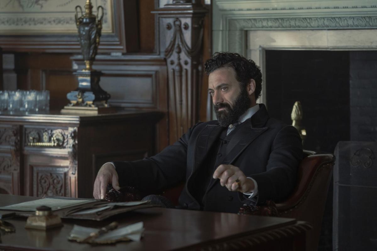 Morgan Spector slips in comedy between seasons of 'The Gilded Age'