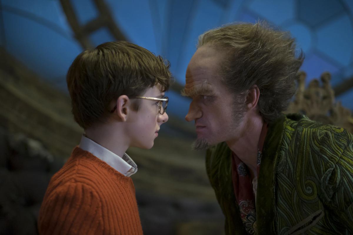 Review Lemony Snicket Rolls Out In A Most Fortunate Manner