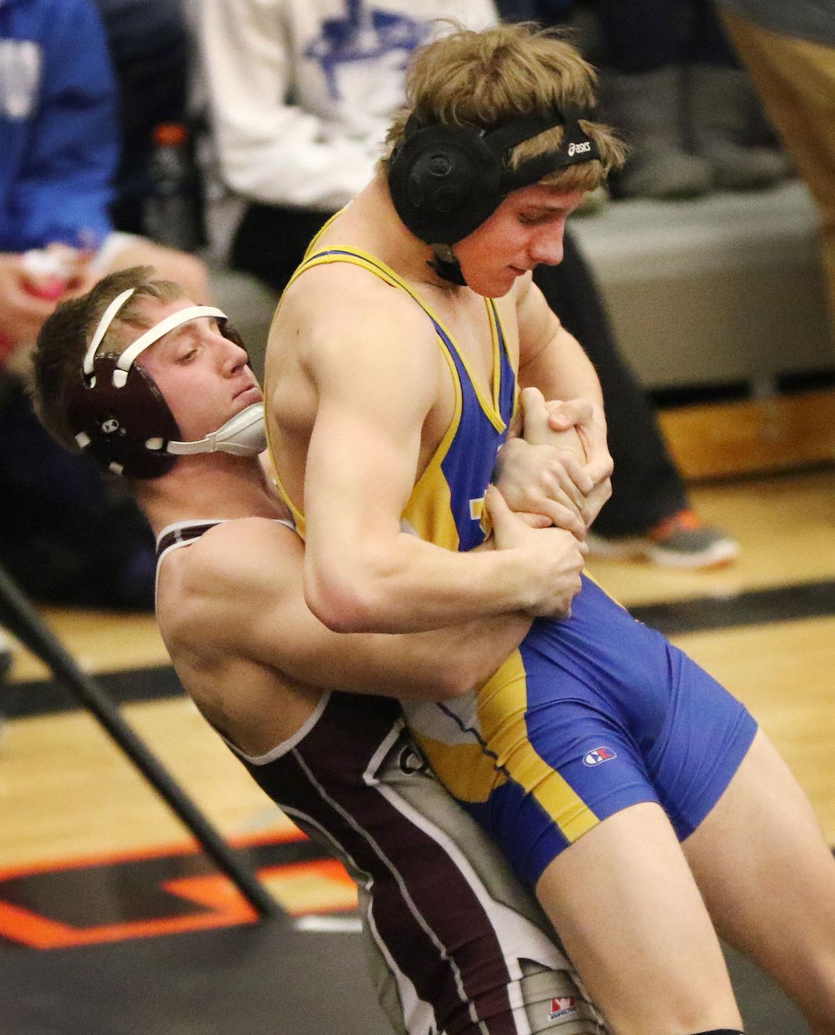 Photos 1A District wrestling in Sibley Sports