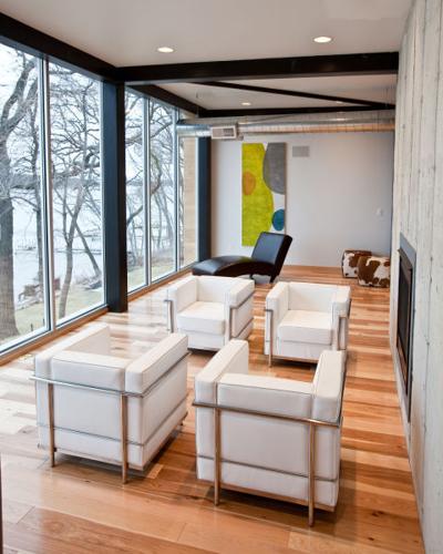 Okoboji lake home by PLaN Architecture