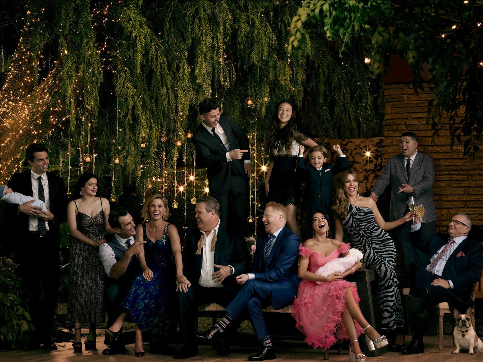 Dvd Review Modern Family Ends 11 Year Run With Memorable Goodbye Movies Siouxcityjournal Com Dvd Review Modern Family Ends 11 Year Run With Memorable Goodbye Movies Siouxcityjournal Com