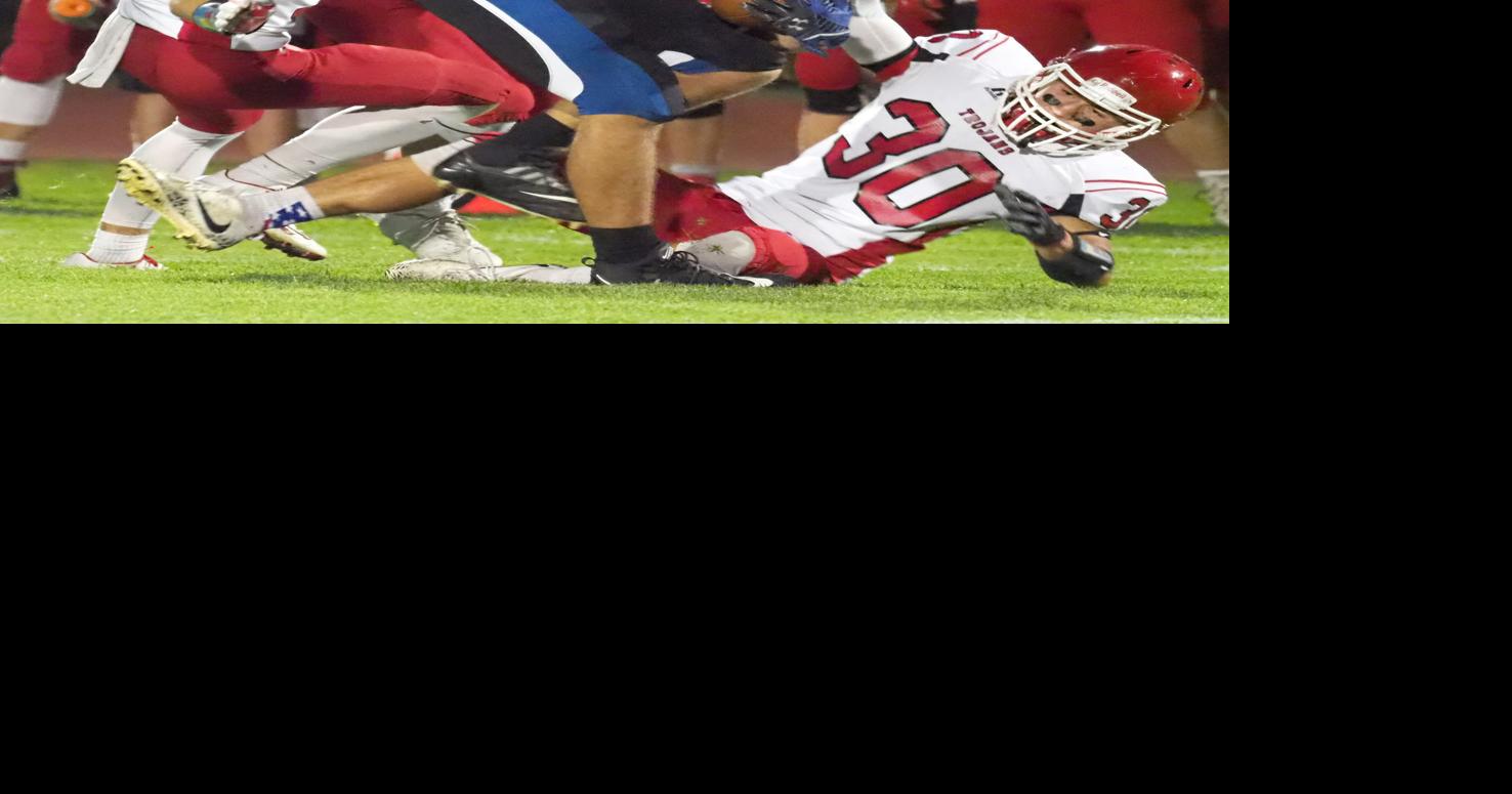 PREP FOOTBALL Ponca blanks Trojans