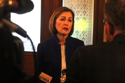 Reynolds signs bill permitting school staff to carry guns - Vimarsana News