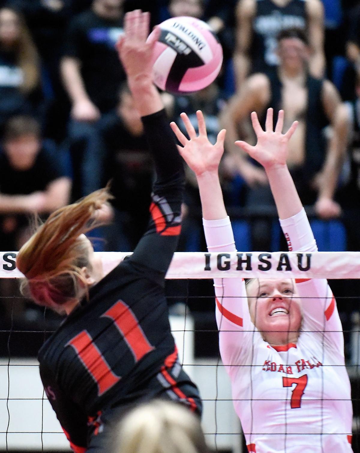 Iowa State Volleyball Cedar Falls vs. Linn-Mar