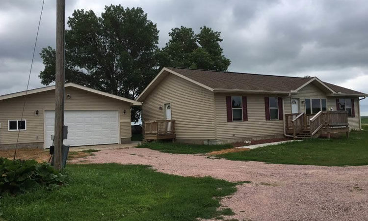 2245 110th St, Lawton - $265,000