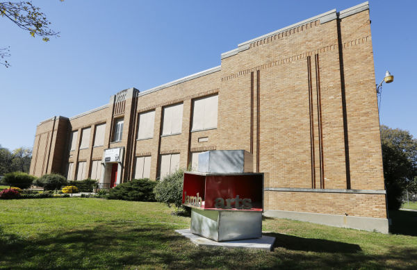 Lamb Arts Regional Theatre
