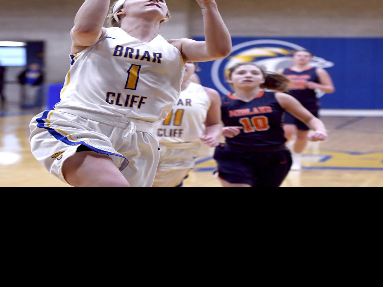 Midland Cashes In From The Arc Against Briar Cliff Women S Basketball College Sports Siouxcityjournal Com