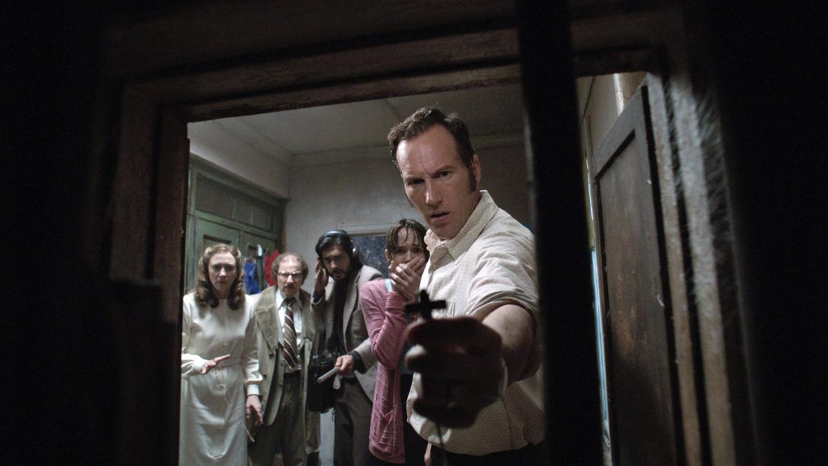 Review Conjuring 2 Needs To Exorcise 30 Minutes Movies Siouxcityjournal Com Watch the conjuring 2 full movie hd online, follow these 3 easy steps: review conjuring 2 needs to exorcise