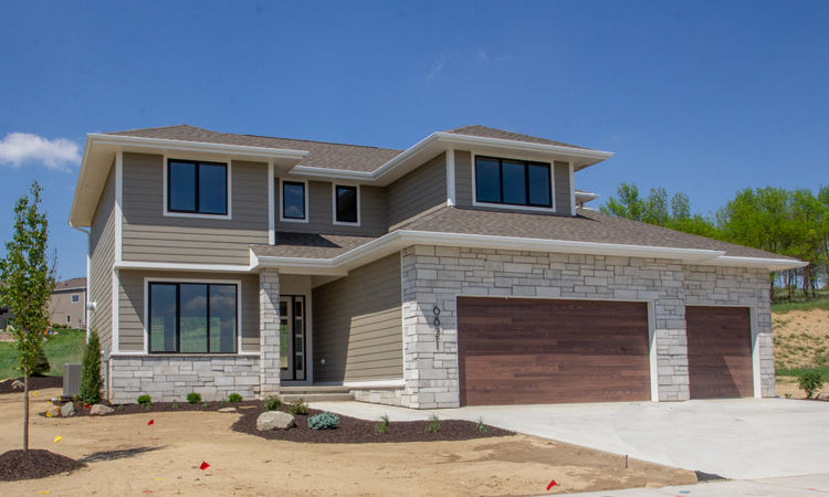 6821 Palm Valley $465,000