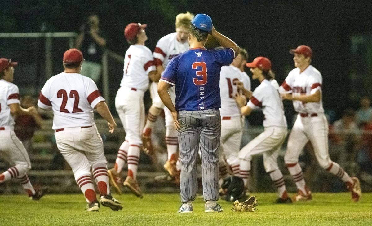 Camanche vs Centerville state baseball