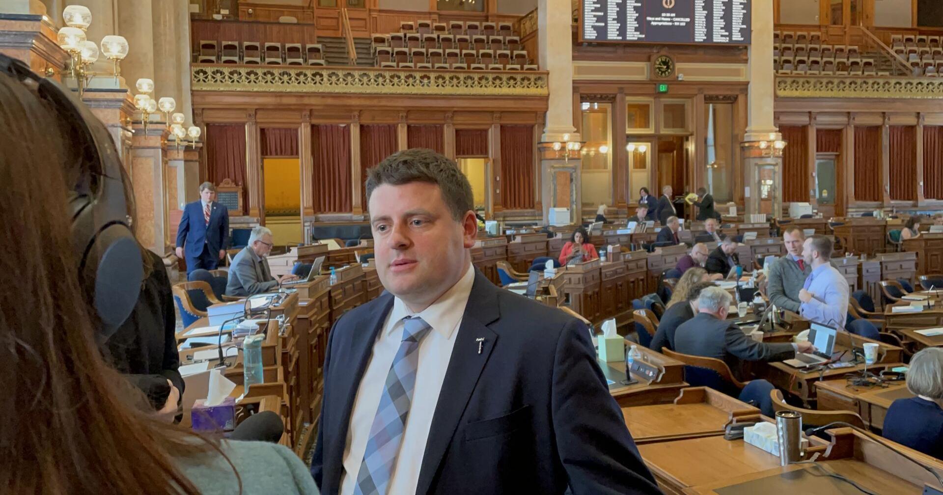 Iowa legislators to move on public school funding