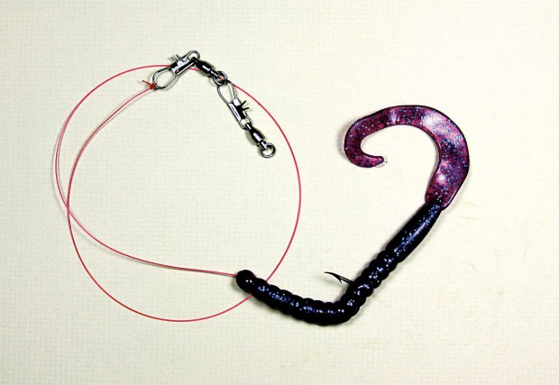 Creme Lure Pre-Rigged Weedless 6 Clear Red Scoundrel Bass Fishing Worm.