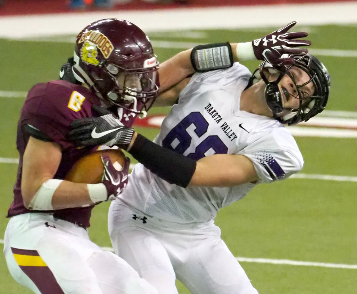 Madison twins shine in 11A title game Dakota Valley High School