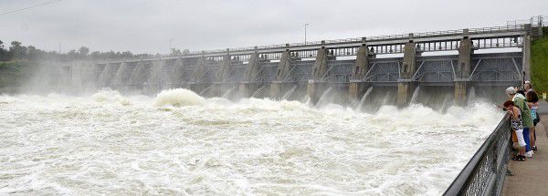 Corps inspecting Gavins Point Dam spillway