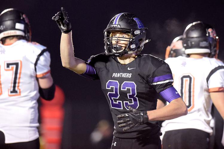 Football Dell Rapids at Dakota Valley