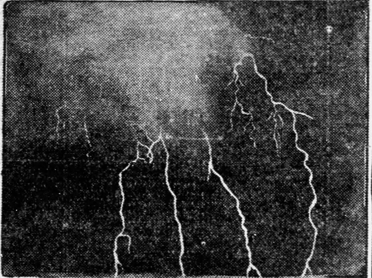 From the Journal archives | 1926: Lightning bolt stuns Sioux City man