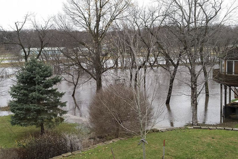 Sac City, Iowa, faces floods from rain, melting snow