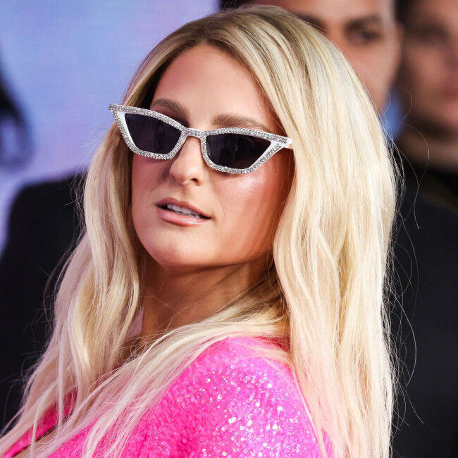 Meghan Trainor can't shave her own legs while pregnant