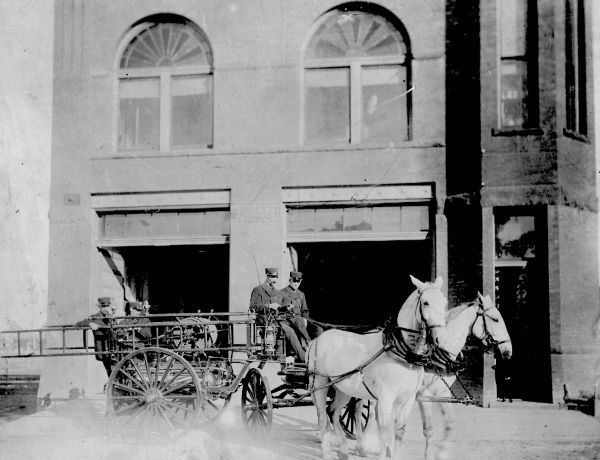 Photos: Sioux City fire departments | Siouxland History ...