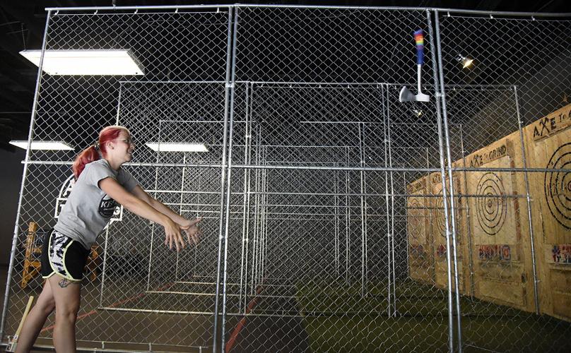 AxeThrowing_2.jpg