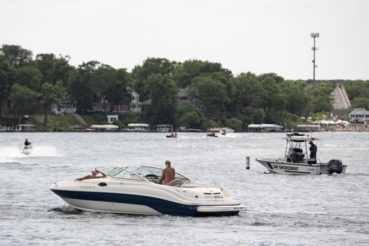 Boating in Okoboji