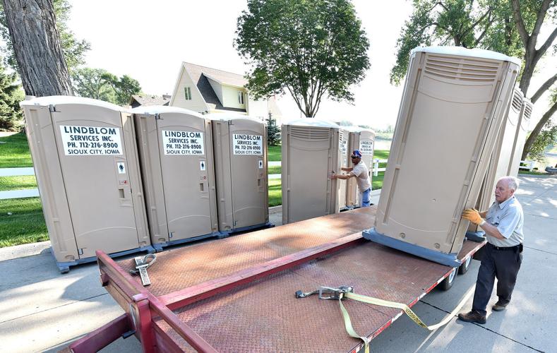 Lindblom Services porta potties