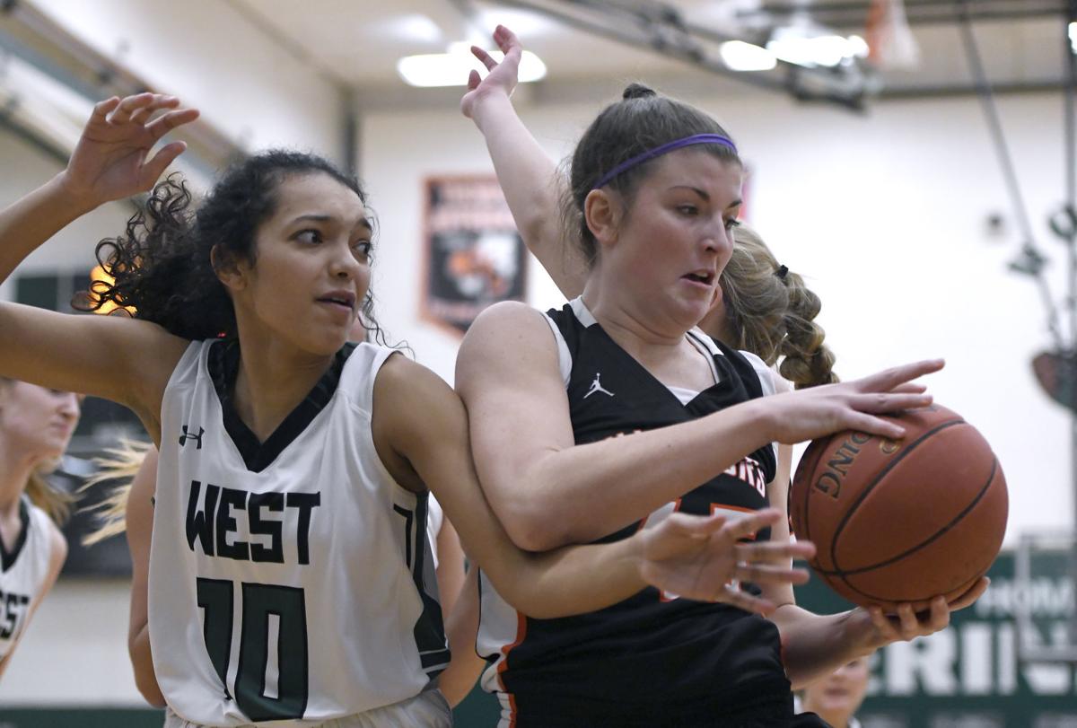 West hosts Sergeant Bluff-Luton