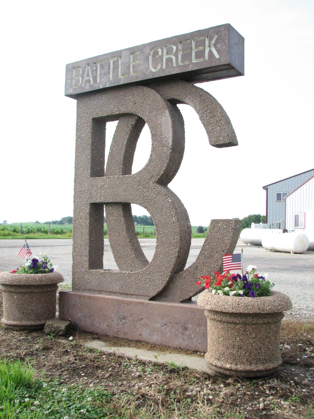 Battle Creek bash long on frogs and flight Local Lifestyles