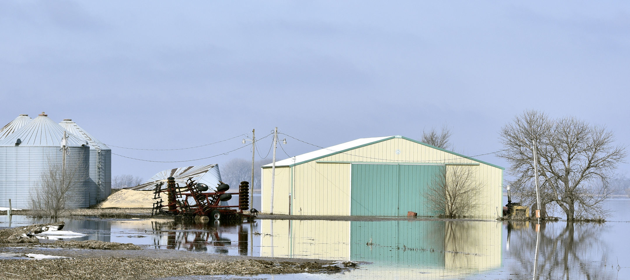 Eight manure lagoons overflow in western Iowa because of flooding