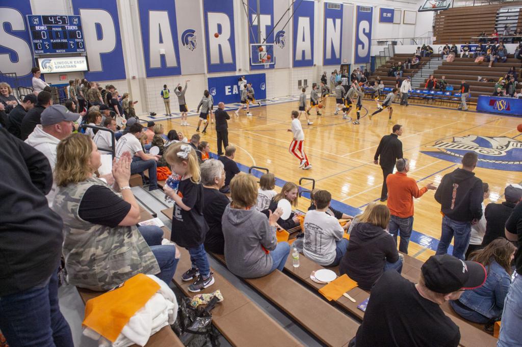 Laurel Concord Coleridge Defense Gives Paxton Fits In Big Nsaa