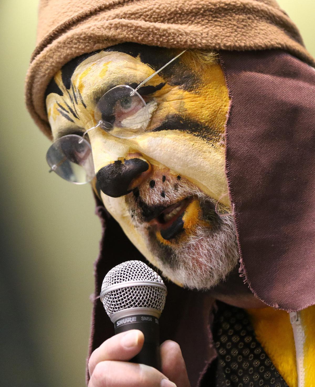 2015 Little Yellow Dog Auction