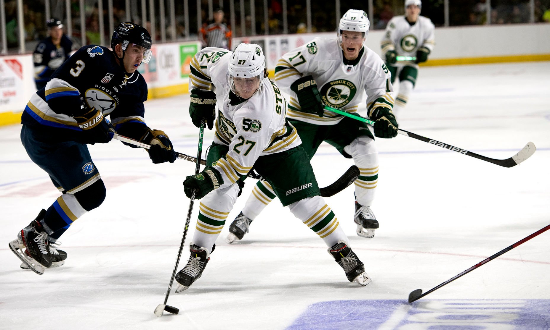 Musketeers score victory over Sioux Falls in home opener picture