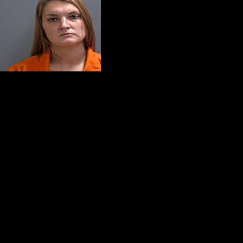 Sioux City woman pleads not guilty of knifepoint robbery
