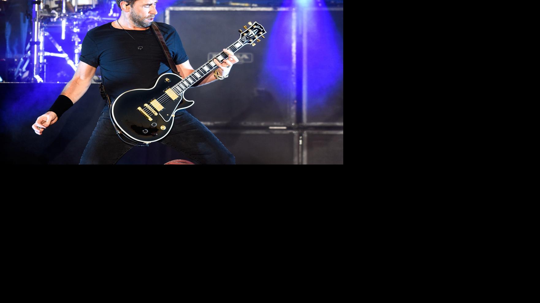 REVIEW: Nickelback gives fans the hits, a little more conversation
