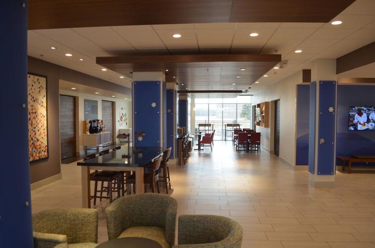 Holiday Inn Express Dakota Dunes