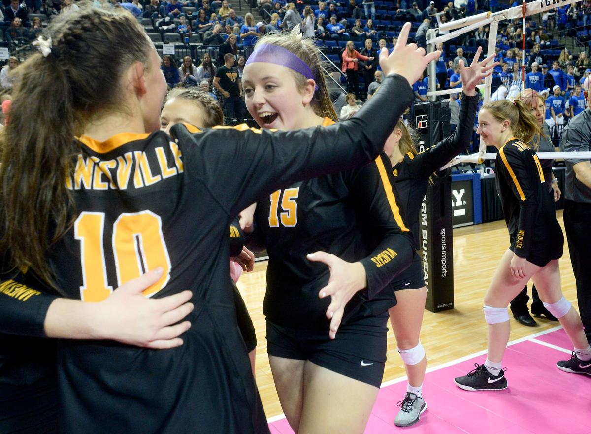Iowa State Volleyball 1A Janesville vs. Holy Trinity