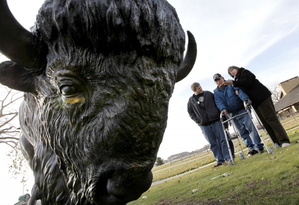 Lewis and Clark Interpretive Center Statues