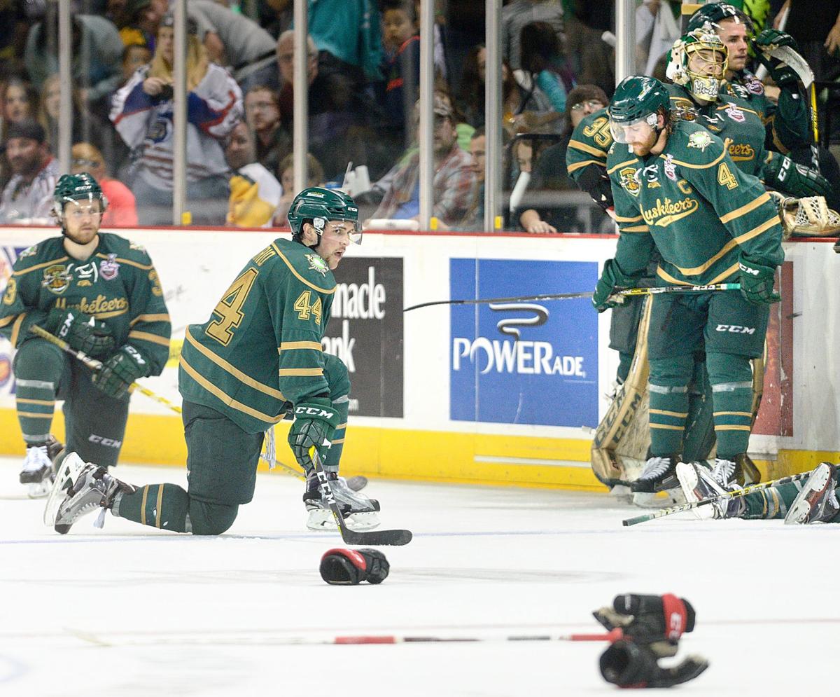 Hockey Musketeers Chicago Steel
