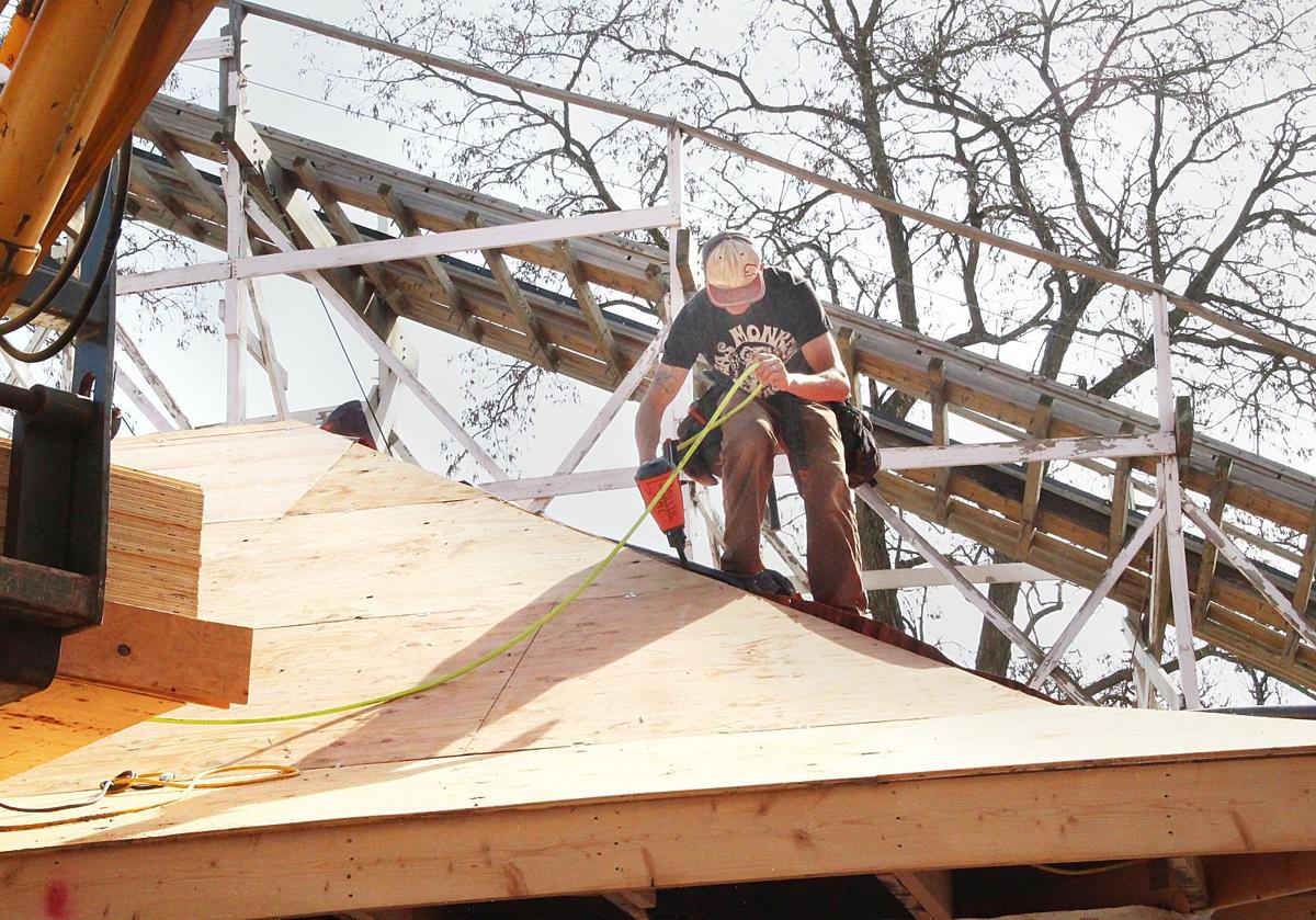 The Roof Garden Arnolds Park Iowa Fasci Garden