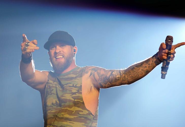 REVIEW: Brantley Gilbert means business