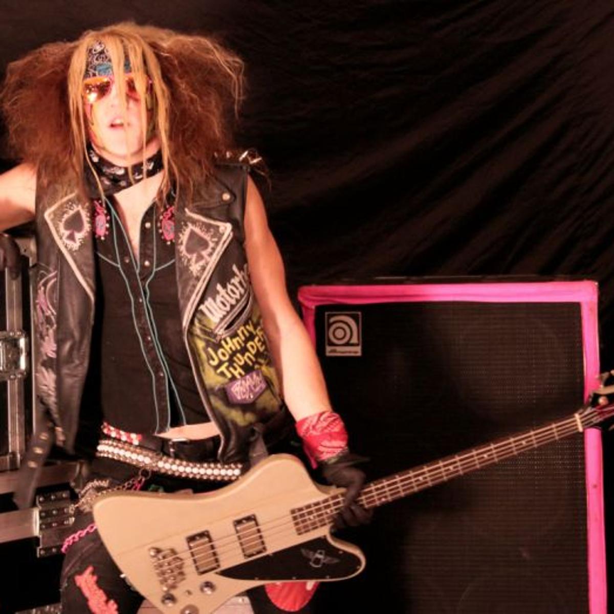 Omaha S 3d In Your Face Celebrates 15 Years Of 80s Hair Metal